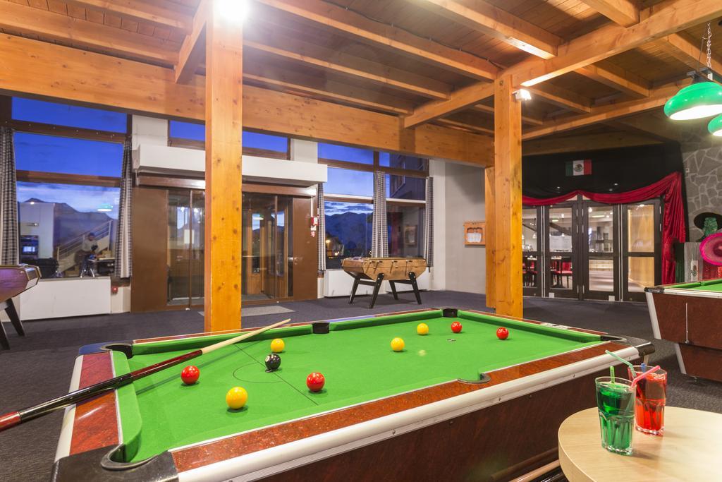 Hotel Club Mmv Les Bergers **** Alpe d'Huez Luaran gambar